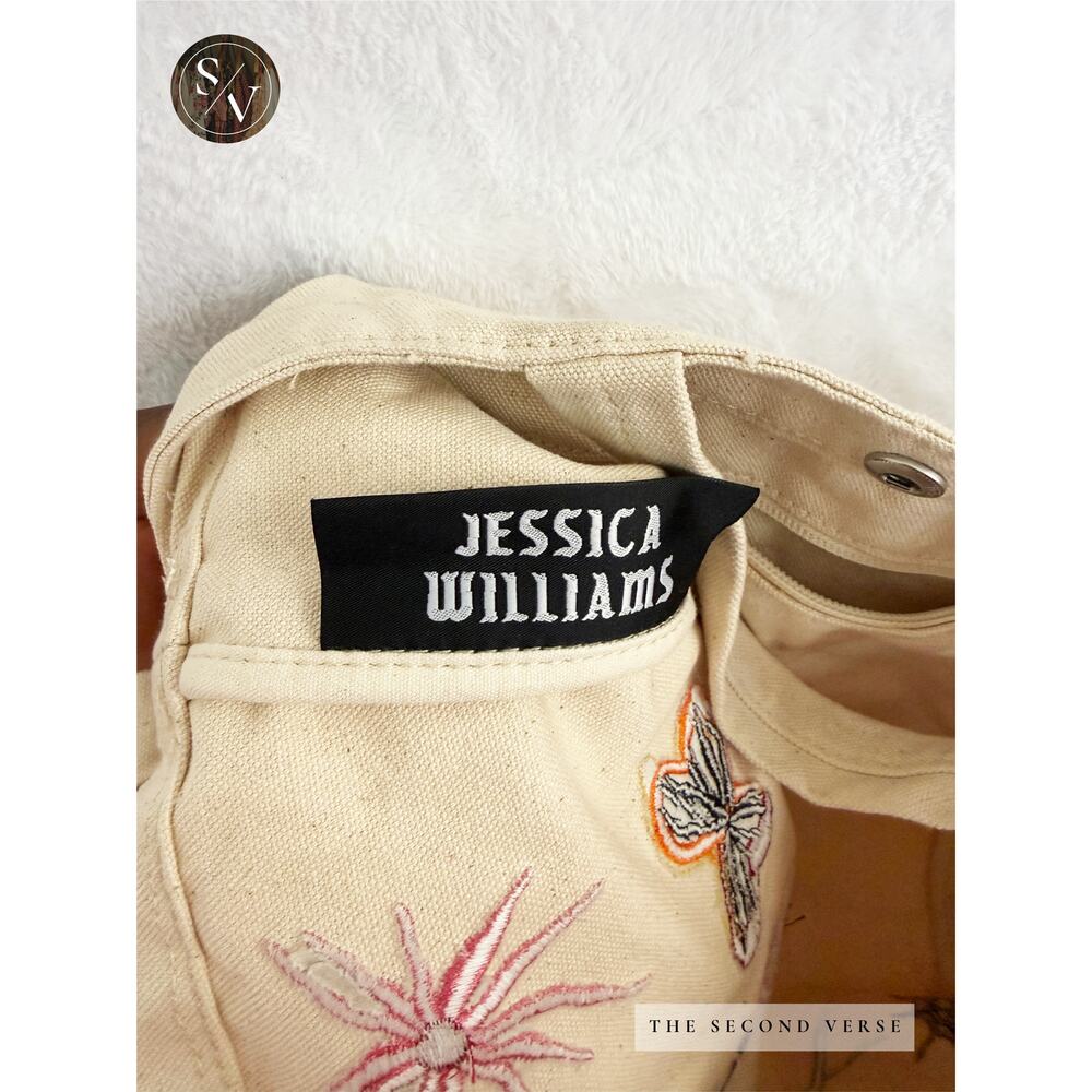 BAGGU Jessica Williams Horizontal Embroidery Duck Bag - Picture 7 of 8